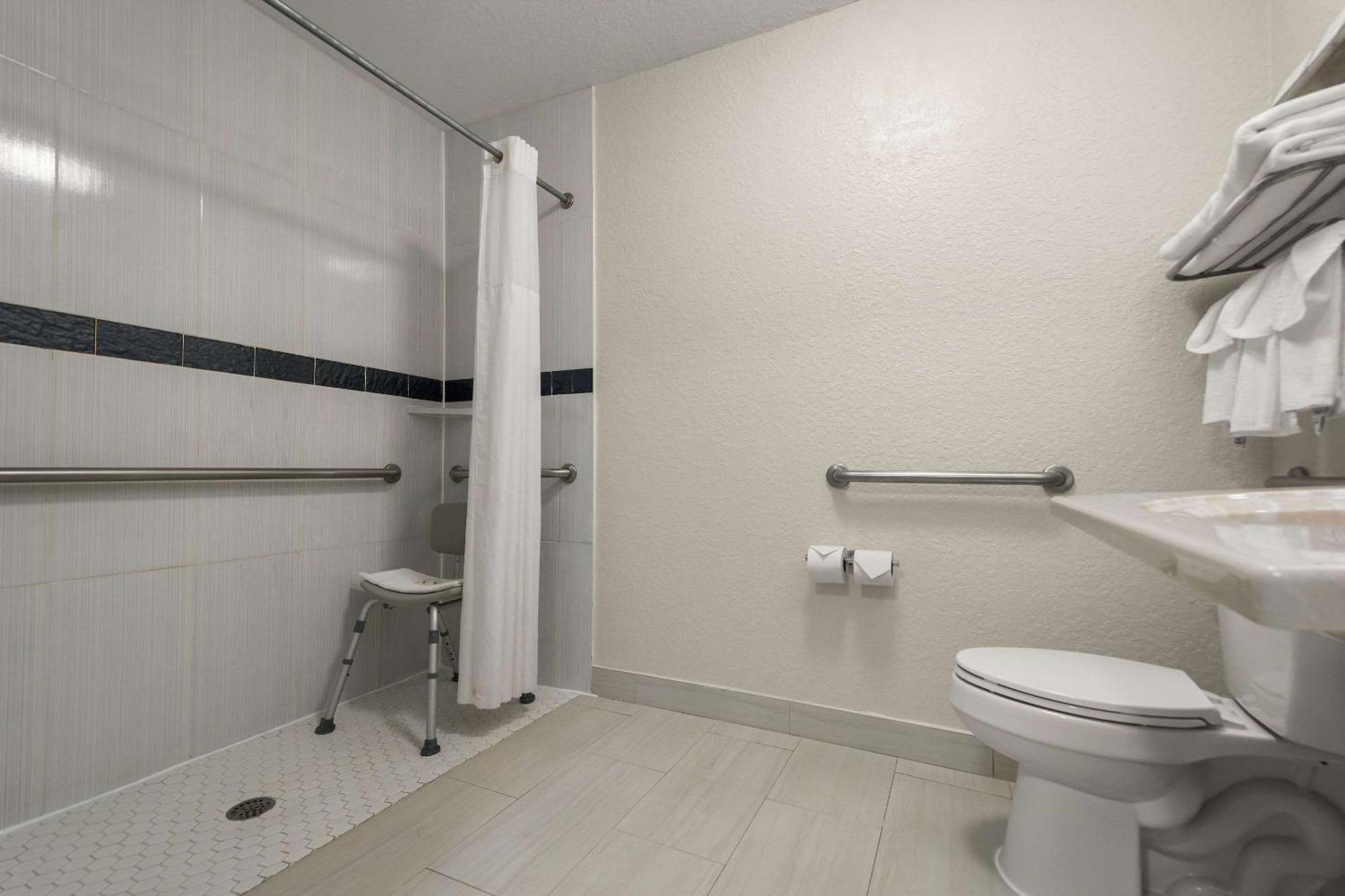 Quality Inn Sarasota I-75 Vamo エクステリア 写真