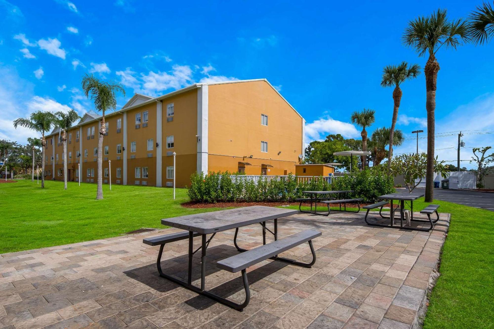 Quality Inn Sarasota I-75 Vamo エクステリア 写真