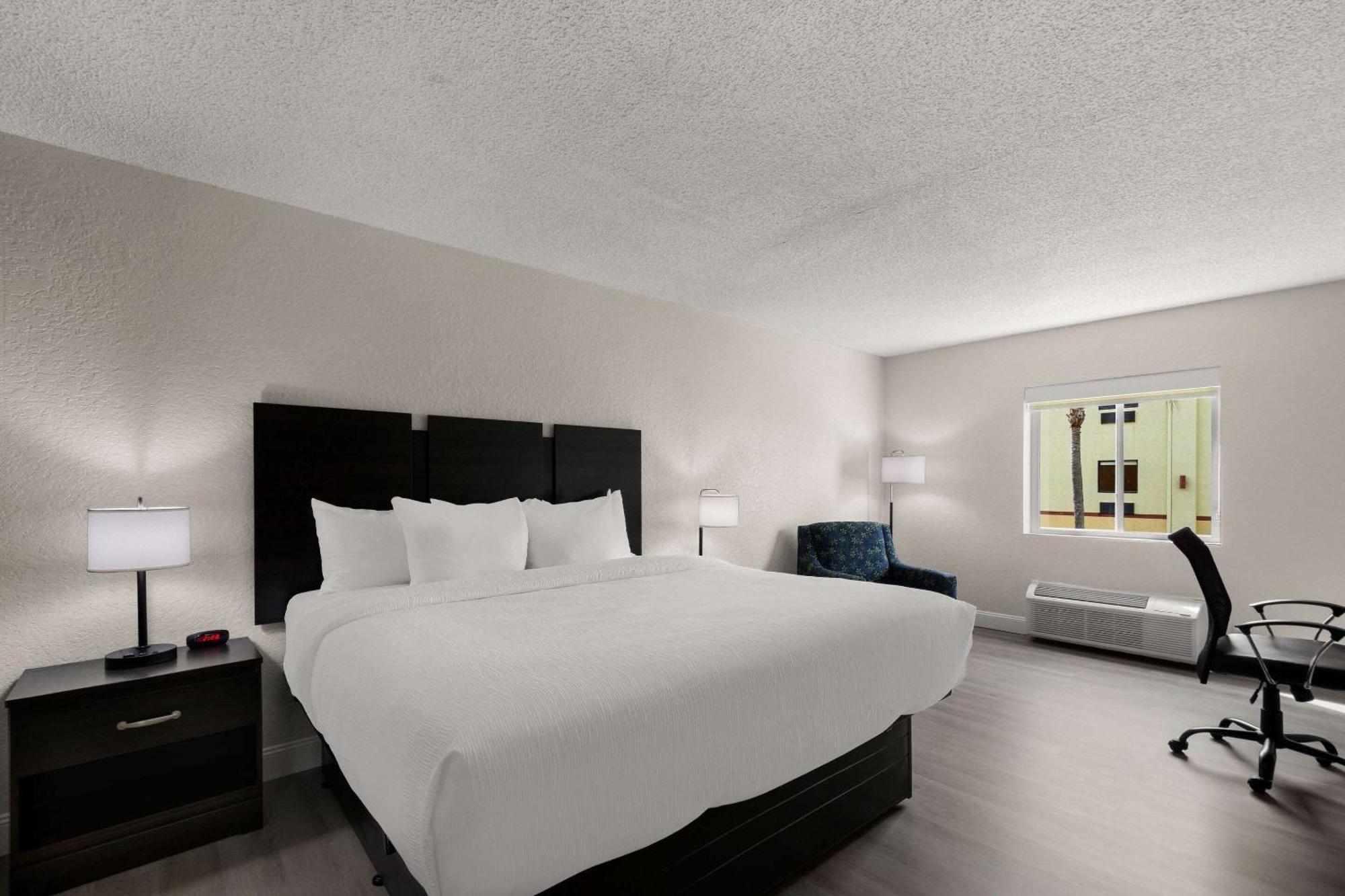 Quality Inn Sarasota I-75 Vamo エクステリア 写真